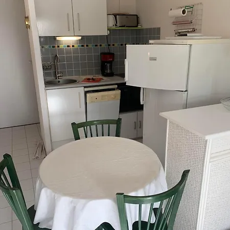 Location Au Cap D'agde شقة آجد